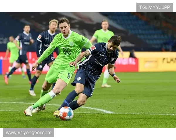 德甲球队主帅遭遇攻击事件始末与舆论反响